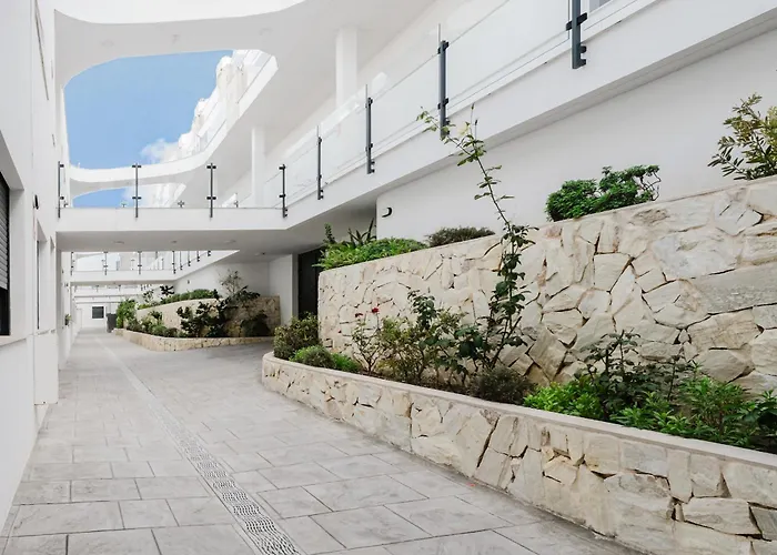 Appartement Modern Sea View